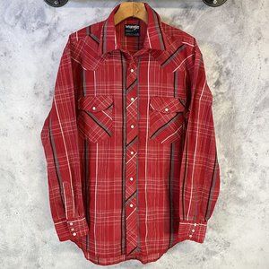 Wrangler Red Casual Button Down Shirt with Western Flair